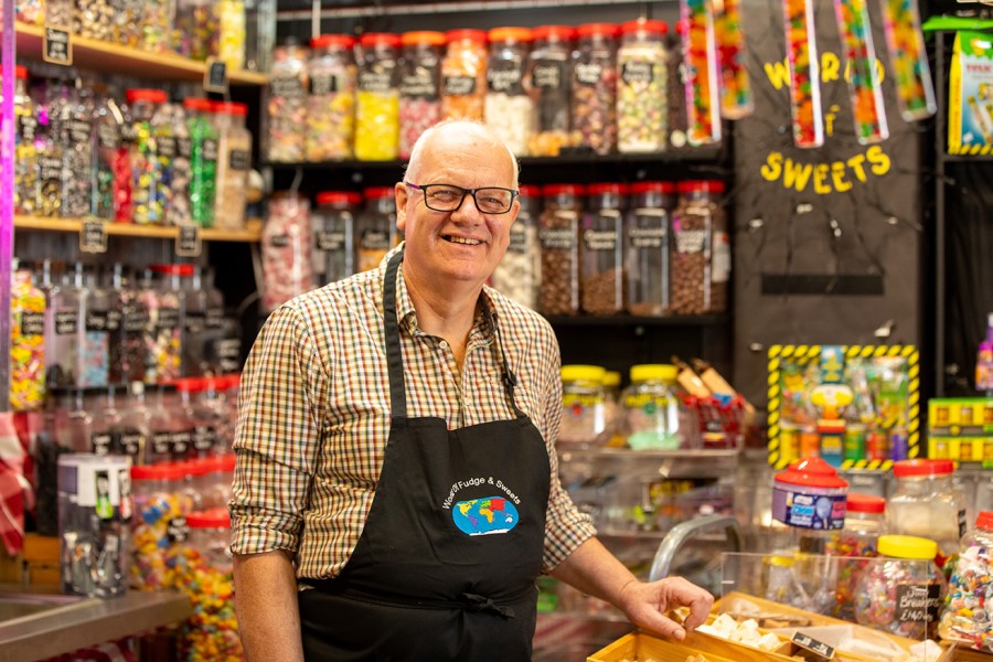 Meet the Traders: World of Fudge & Sweets