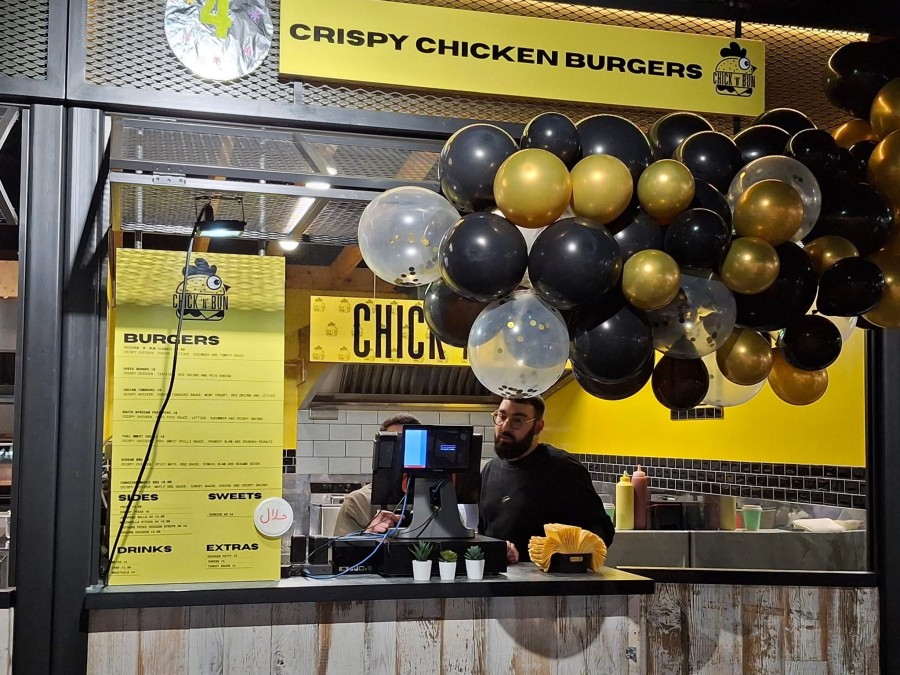 New Flavours Arrive at Lock29: Chick 'n' Bun Joins Banbury’s Thriving Food Scene
