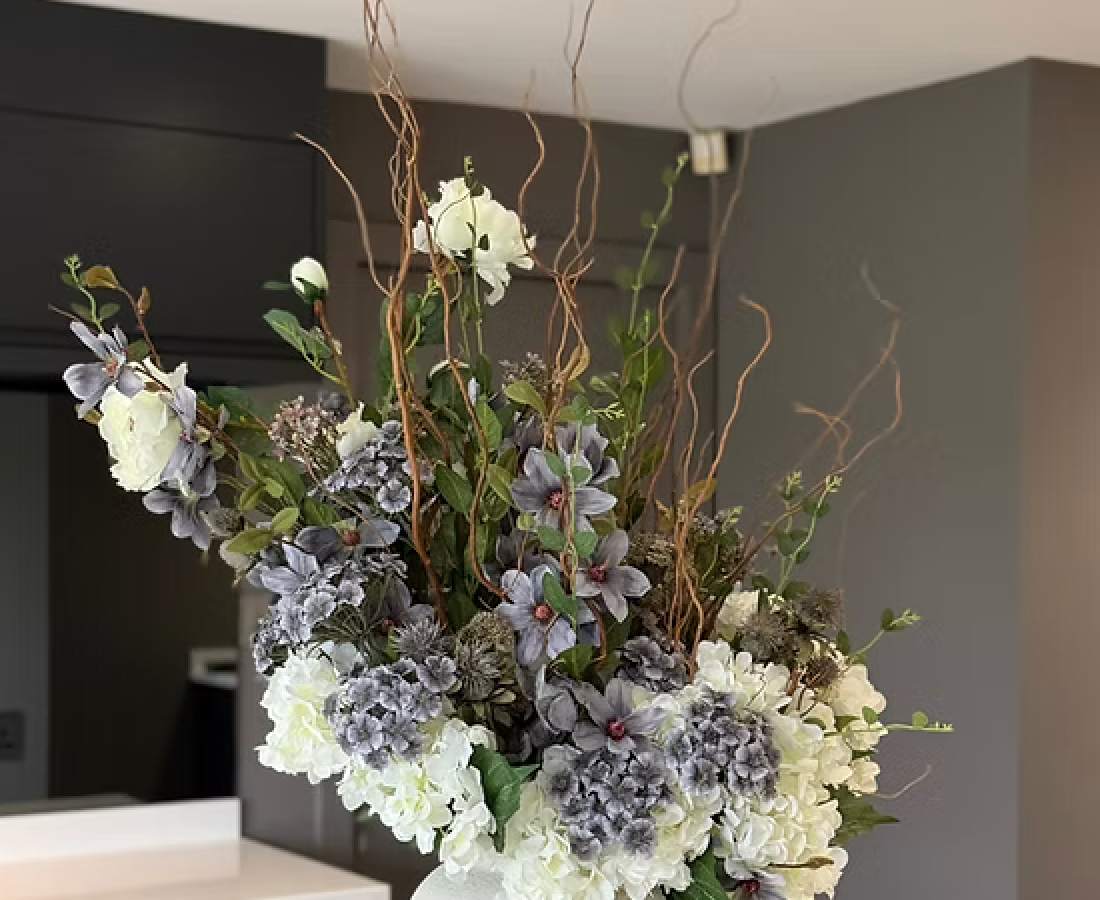 Pop-up with Flower Wreaths By Rachel